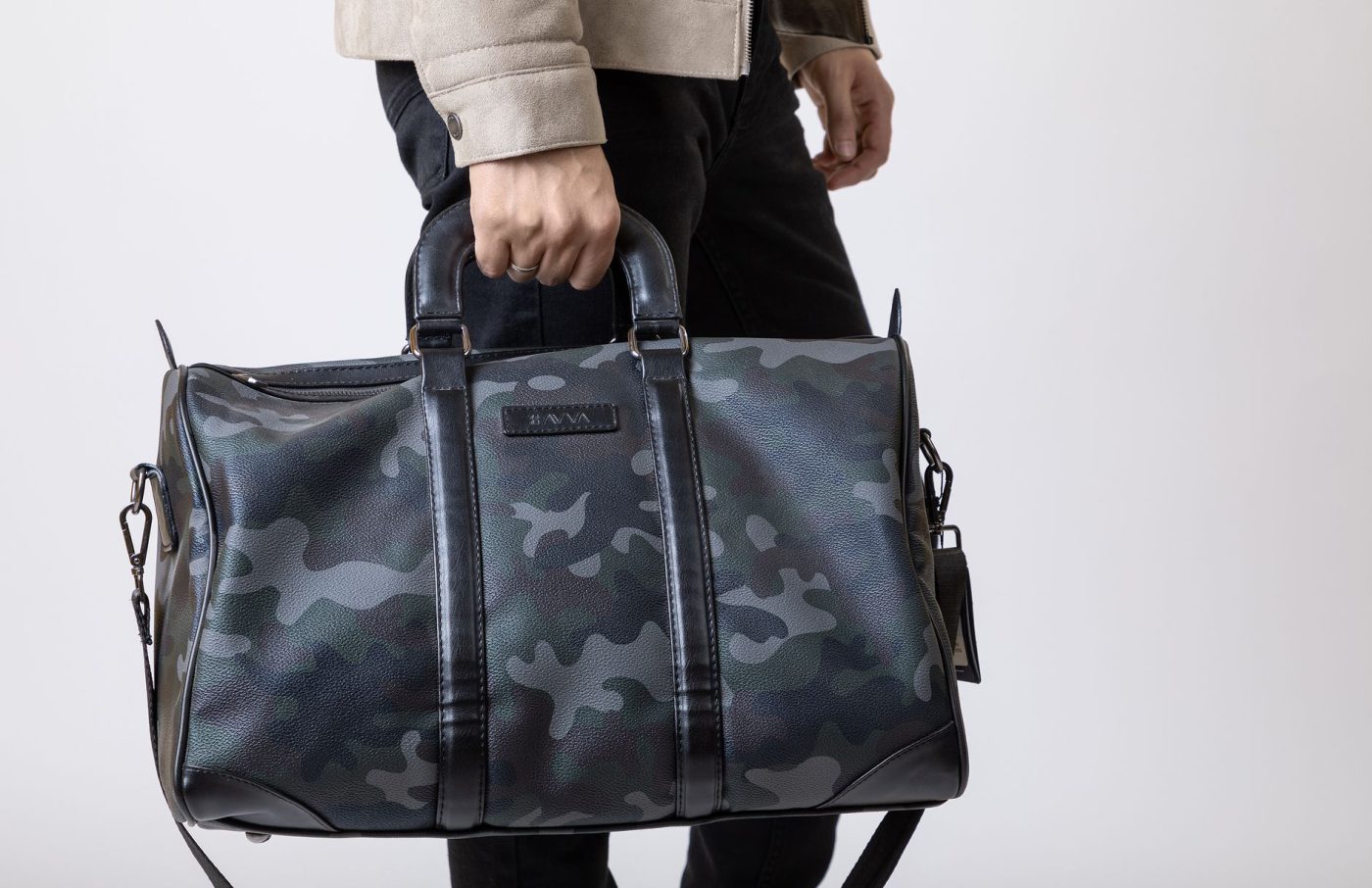Choisir un sac de voyage : volume, cabine, portage